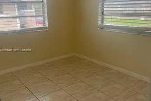 9962 Twin Lakes Dr, Coral Springs, FL 33071 - Photo 11