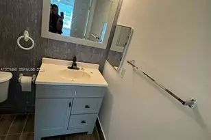 9962 Twin Lakes Dr, Coral Springs, FL 33071 - Photo 21