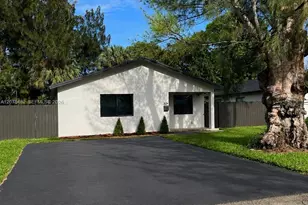 309 SE 3rd Ave, Hallandale Beach, FL 33009 - Photo 23
