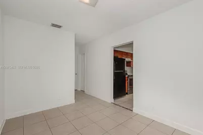1607 NW 8th Ave #2, Fort Lauderdale, FL 33311 - Photo 7
