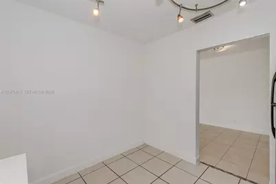 1607 NW 8th Ave #2, Fort Lauderdale, FL 33311 - Photo 13