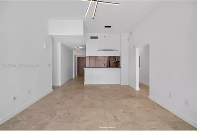 31 SE 5th St #4212, Miami, FL 33131 - Photo 9