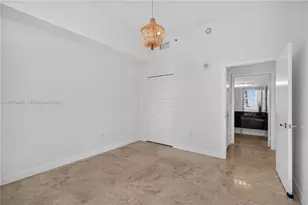 31 SE 5th St, Miami, FL 33131 - Photo 41