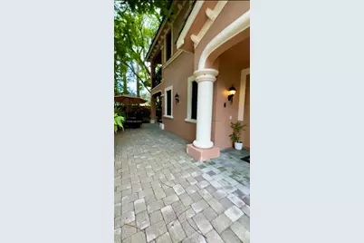 2787 Center Ct Dr #1-23, Weston, FL 33332 - Photo 3