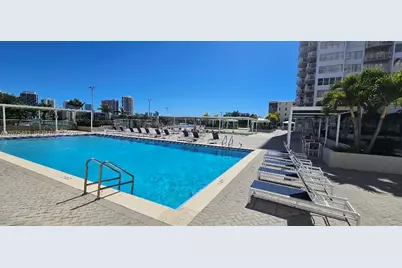 18021 Biscayne Blvd #1903, Aventura, FL 33160 - Photo 21