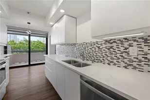 19667 Turnberry Way, Aventura, FL 33180 - Photo 15