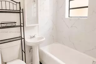 1319 Meridian Ave, Miami Beach, FL 33139 - Photo 5