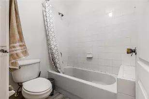 22821 SW 88th Pl, Cutler Bay, FL 33190 - Photo 15