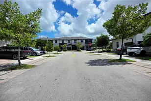 16017 NW 91st Ct, Miami Lakes, FL 33018 - Photo 33