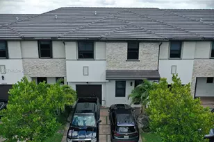 16017 NW 91st Ct, Miami Lakes, FL 33018 - Photo 35