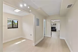 1391 NW 18th St, Homestead, FL 33030 - Photo 27