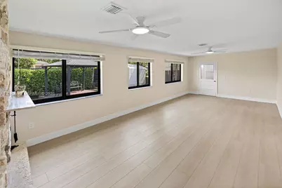 1391 NW 18th St, Homestead, FL 33030 - Photo 15