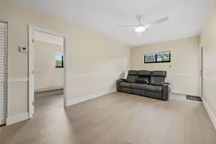 1391 NW 18th St, Homestead, FL 33030 - Photo 31
