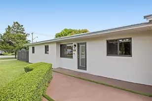 1391 NW 18th St, Homestead, FL 33030 - Photo 5