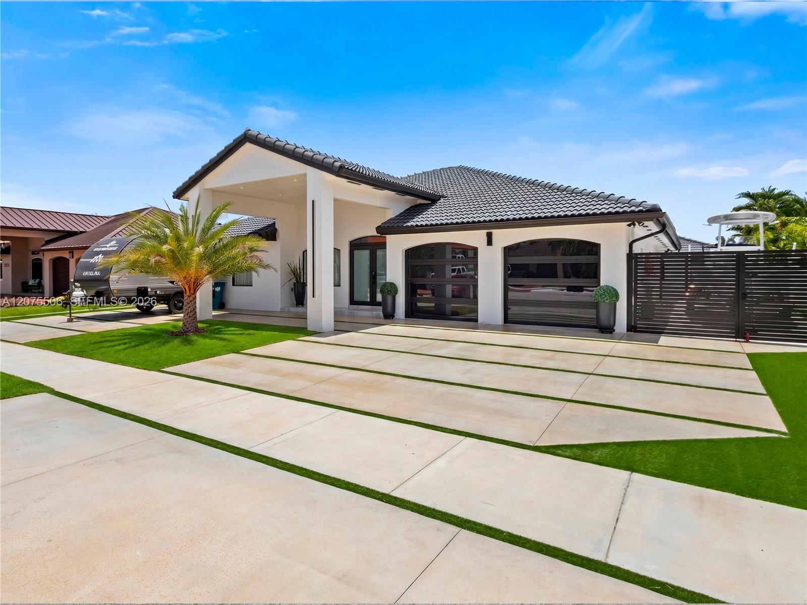 3209 SW 142nd Pl - 3209 SW 142nd Pl, Miami, FL 33175 Luxury Property | Jose Angel Pina