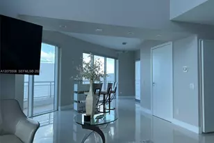60 SW 13th St, Miami, FL 33130 - Photo 23