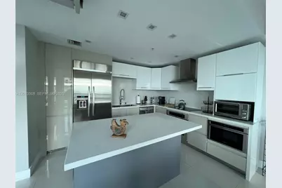 60 SW 13th St #5210, Miami, FL 33130 - Photo 17