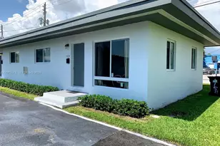 14160 SW 88th Ave, Palmetto Bay, FL 33176 - Photo 1