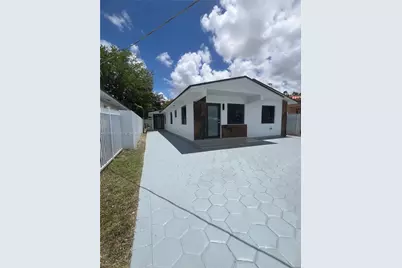 2370 NW 33rd St #2370, Miami, FL 33142 - Photo 3