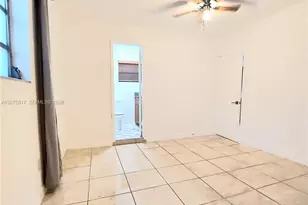 3941 E 9th Ln, Hialeah, FL 33013 - Photo 11