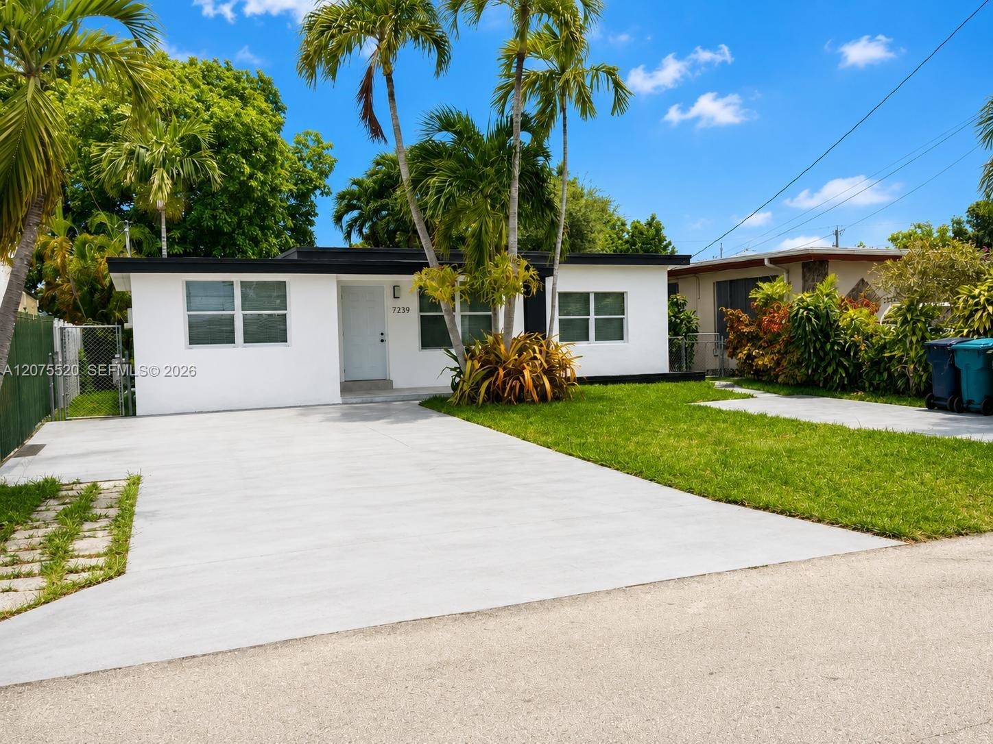 7239 NW 3rd St - 7239 NW 3rd St, Miami, FL 33126 Luxury Property | Jose Angel Pina