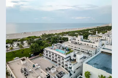 1060 Ocean Dr #D204, Miami Beach, FL 33139 - Photo 1