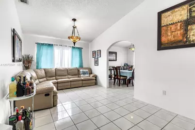 18230 SW 143rd Ct, Miami, FL 33177 - Photo 5