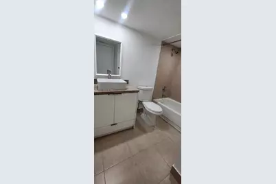 8160 Geneva Ct #104, Doral, FL 33166 - Photo 11