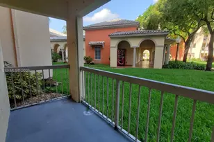 8160 Geneva Ct, Doral, FL 33166 - Photo 15