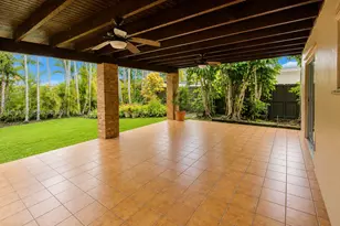 3115 Village Green Dr, Miami, FL 33175 - Photo 17