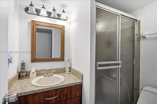 3105 NE 28th St, Fort Lauderdale, FL 33308 - Photo 17