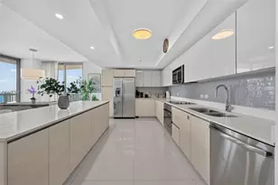 2600 E Hallandale Beach Blvd, Hallandale Beach, FL 33009 - Photo 13