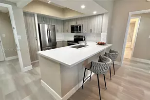 17375 Collins Ave, Sunny Isles Beach, FL 33160 - Photo 7