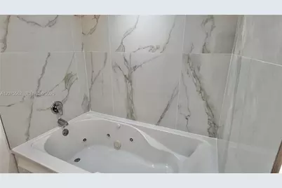 17375 Collins Ave #2003, Sunny Isles Beach, FL 33160 - Photo 25