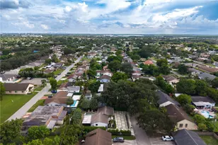 1721 SW 96th Ave, Miramar, FL 33025 - Photo 45