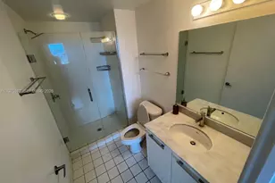 601 NE 36th St, Miami, FL 33137 - Photo 7