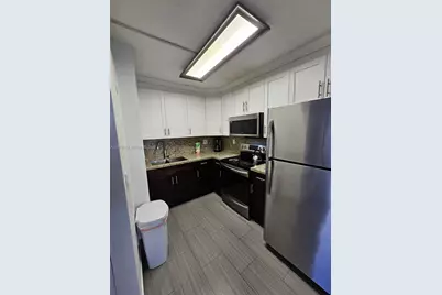 3605 Indian Creek Dr #404, Miami Beach, FL 33140 - Photo 5