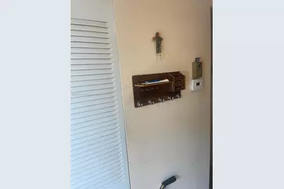 9400 Sunrise Lakes Blvd #105, Sunrise, FL 33322 - Photo 3