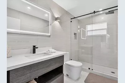 343 Centre Is, Golden Beach, FL 33160 - Photo 23