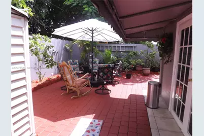 217 W 34th St, Hialeah, FL 33012 - Photo 23