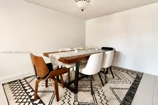 14107 SW 66th St, Miami, FL 33183 - Photo 5