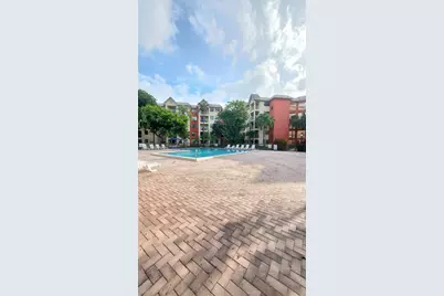 8363 Lake Dr #108, Doral, FL 33166 - Photo 25