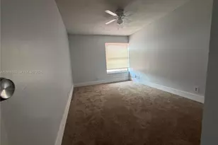 5728 NW 16th St, Lauderhill, FL 33313 - Photo 15
