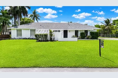 18465 SW 89th Ct, Cutler Bay, FL 33157 - Photo 1