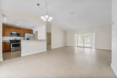 18465 SW 89th Ct, Cutler Bay, FL 33157 - Photo 9