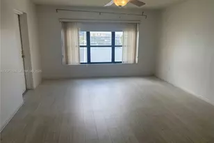 200 Golden Isles Dr, Hallandale Beach, FL 33009 - Photo 19