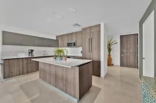 88 SW 7th St, Miami, FL 33130 - Photo 7