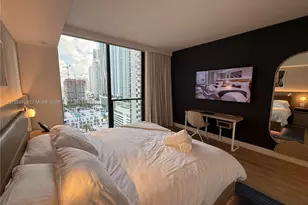 159 NE 6th St, Miami, FL 33132 - Photo 3