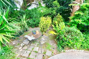 951 NE 115th St, Biscayne Park, FL 33161 - Photo 33