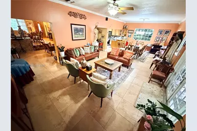 951 NE 115th St, Biscayne Park, FL 33161 - Photo 27